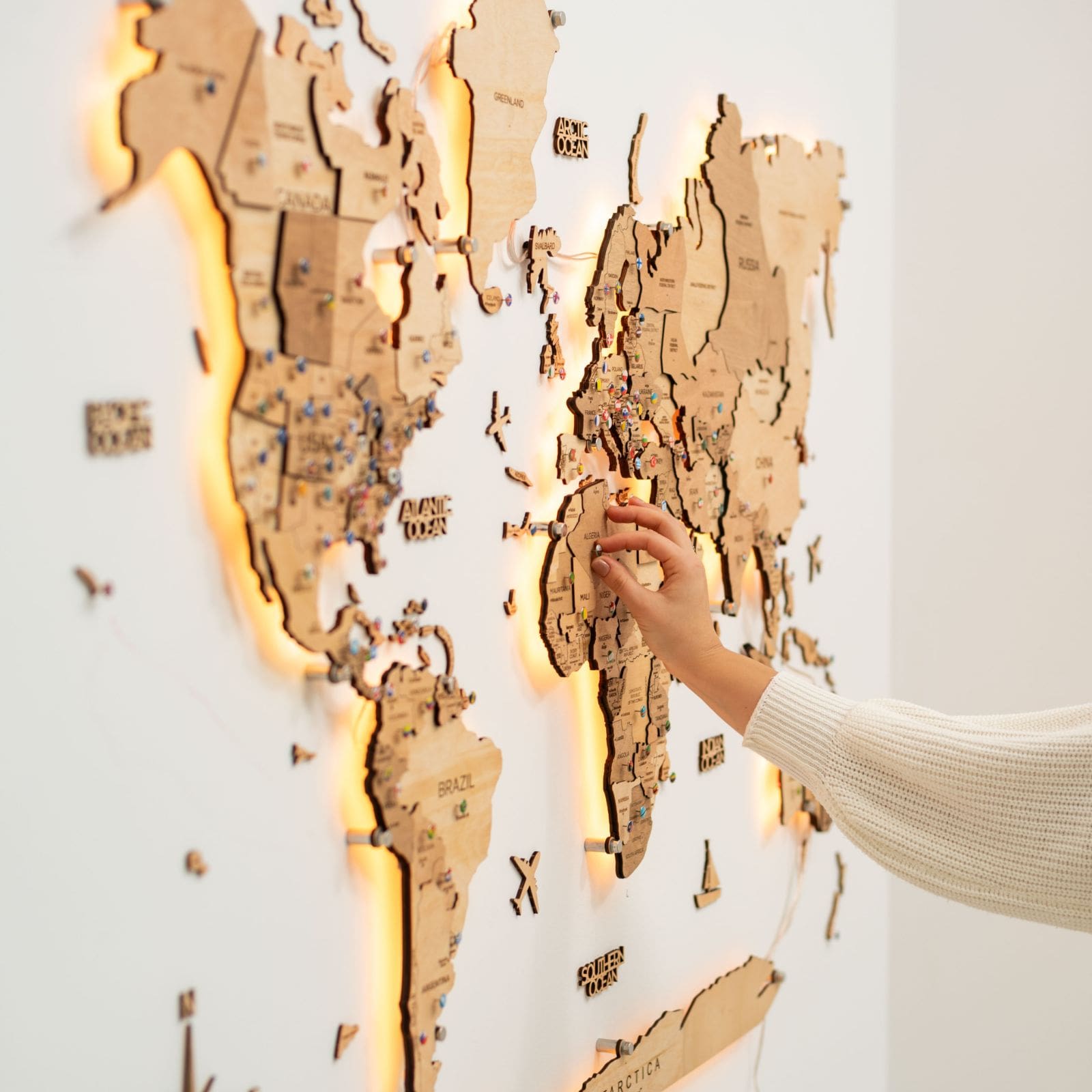 Mappa del Mondo 3D in Legno con Luce LED 3.0 Chiaro