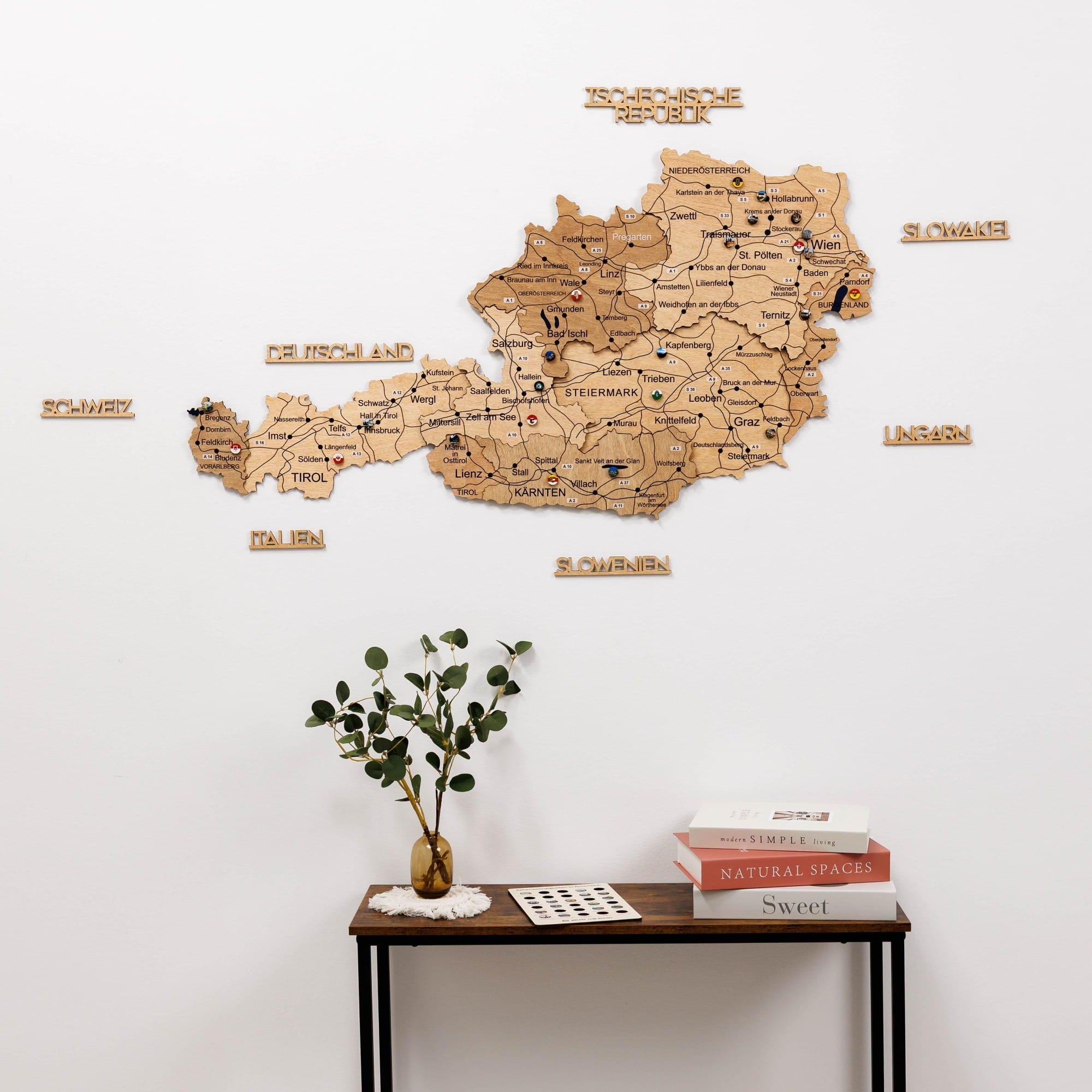 Mappa dell'Austria in legno Gold