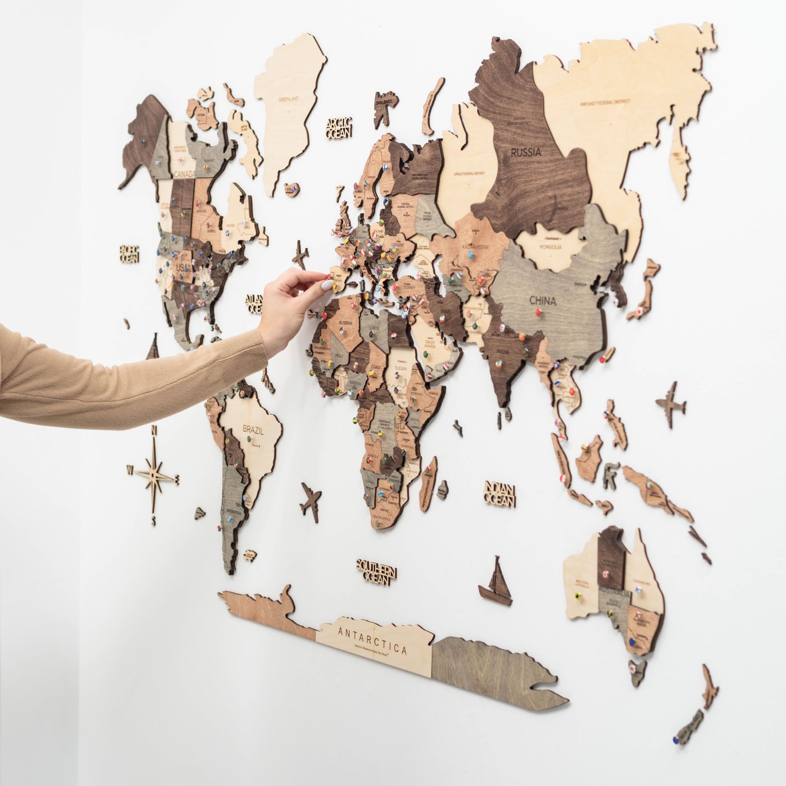 Mappa del Mondo 3D in Legno Smokey