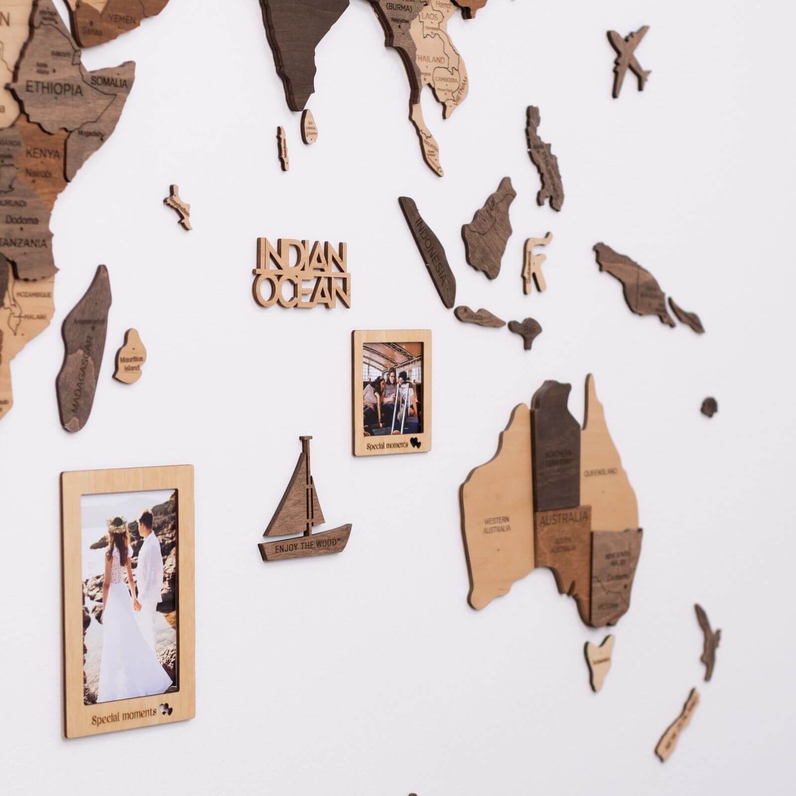 Set di 9 Cornici Portafoto in Legno 3.0