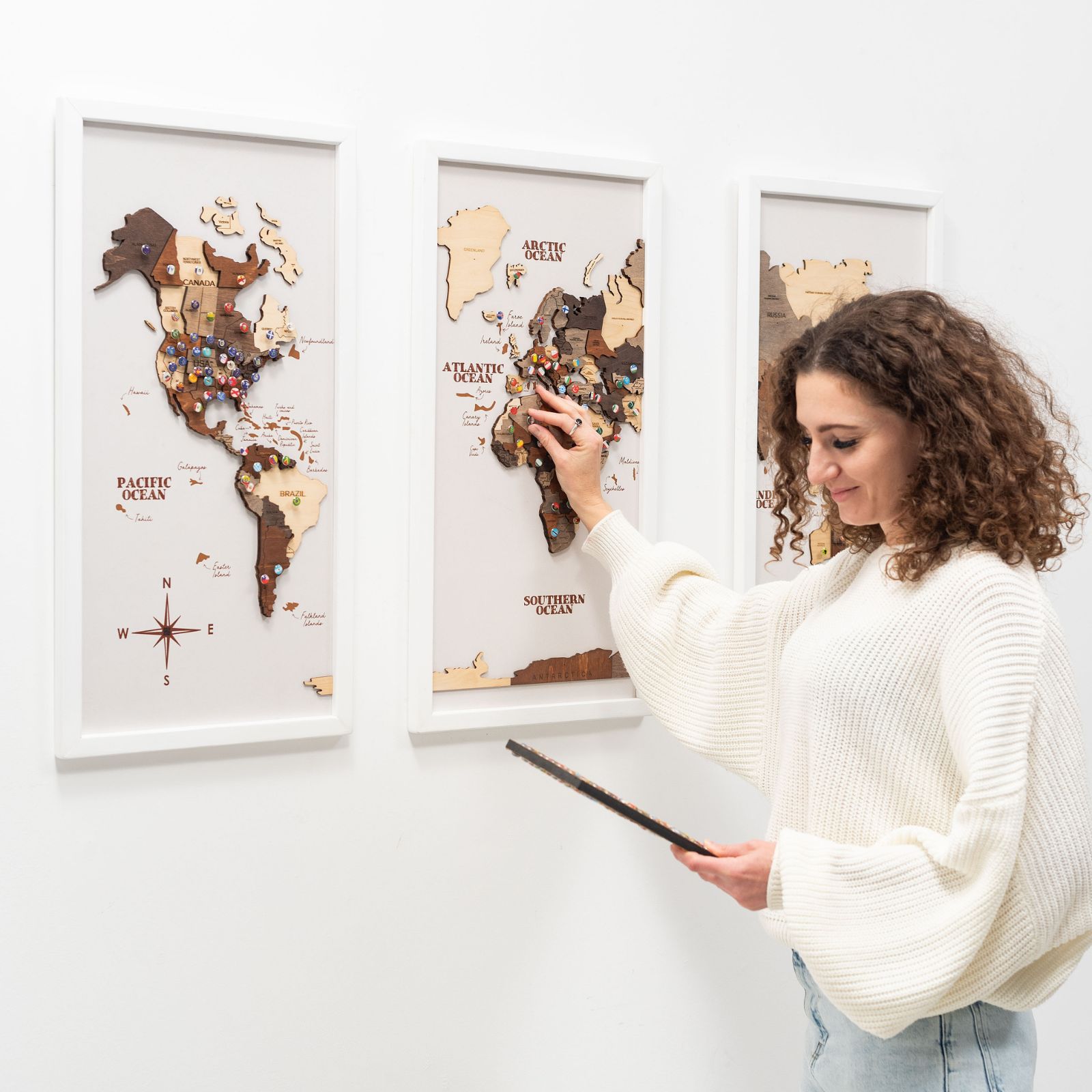 Mappa del Mondo 3D in Legno Multicolore – Trittico da Parete