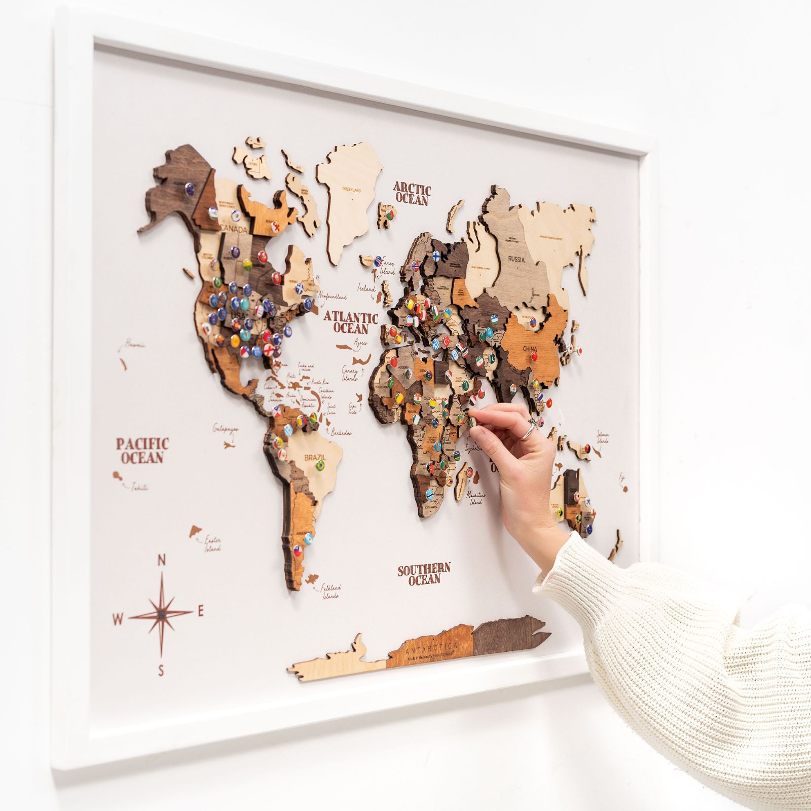 Mappa del Mondo in Legno 3D Multicolore da Parete