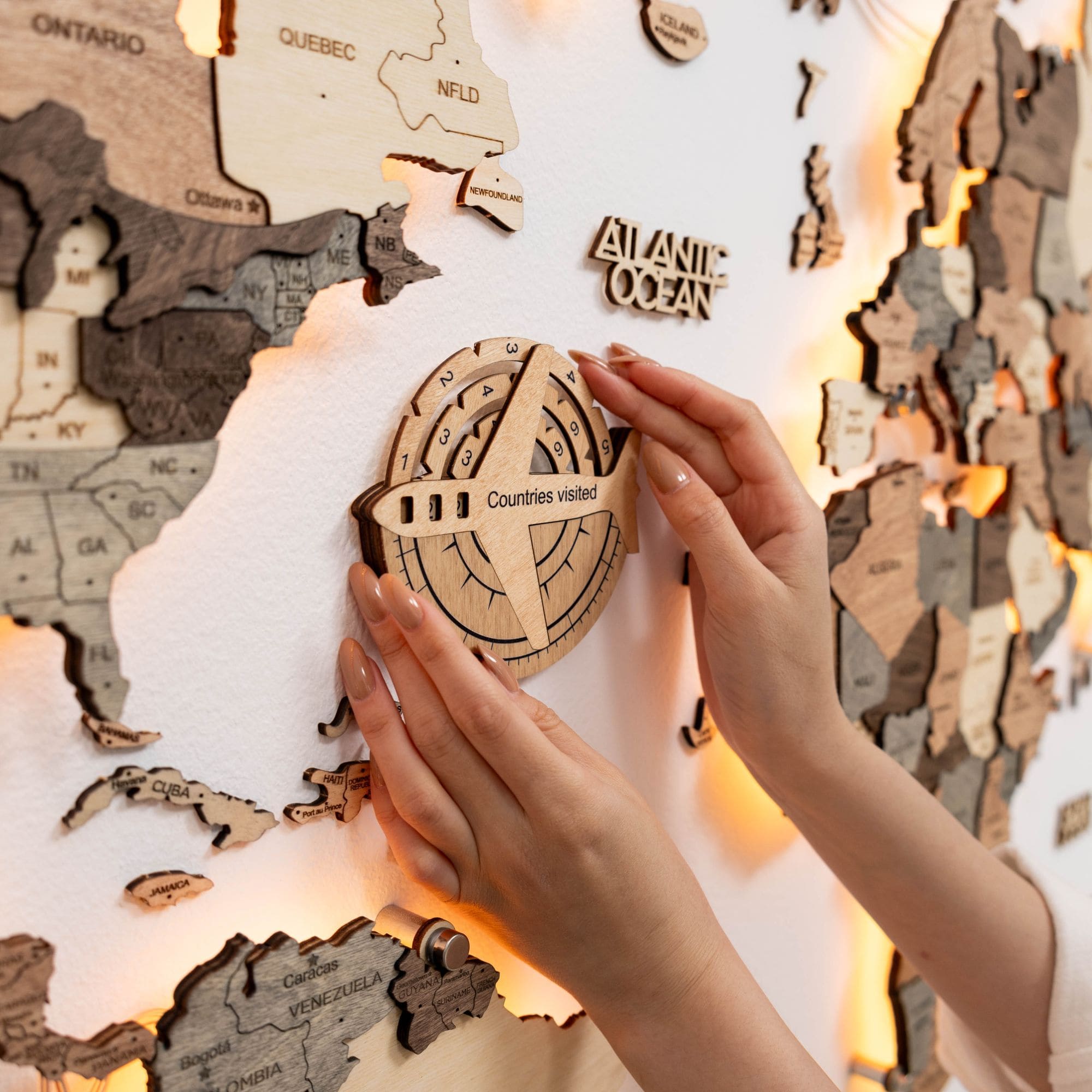 Travel Tracker – Mappa del Mondo 3D in Legno