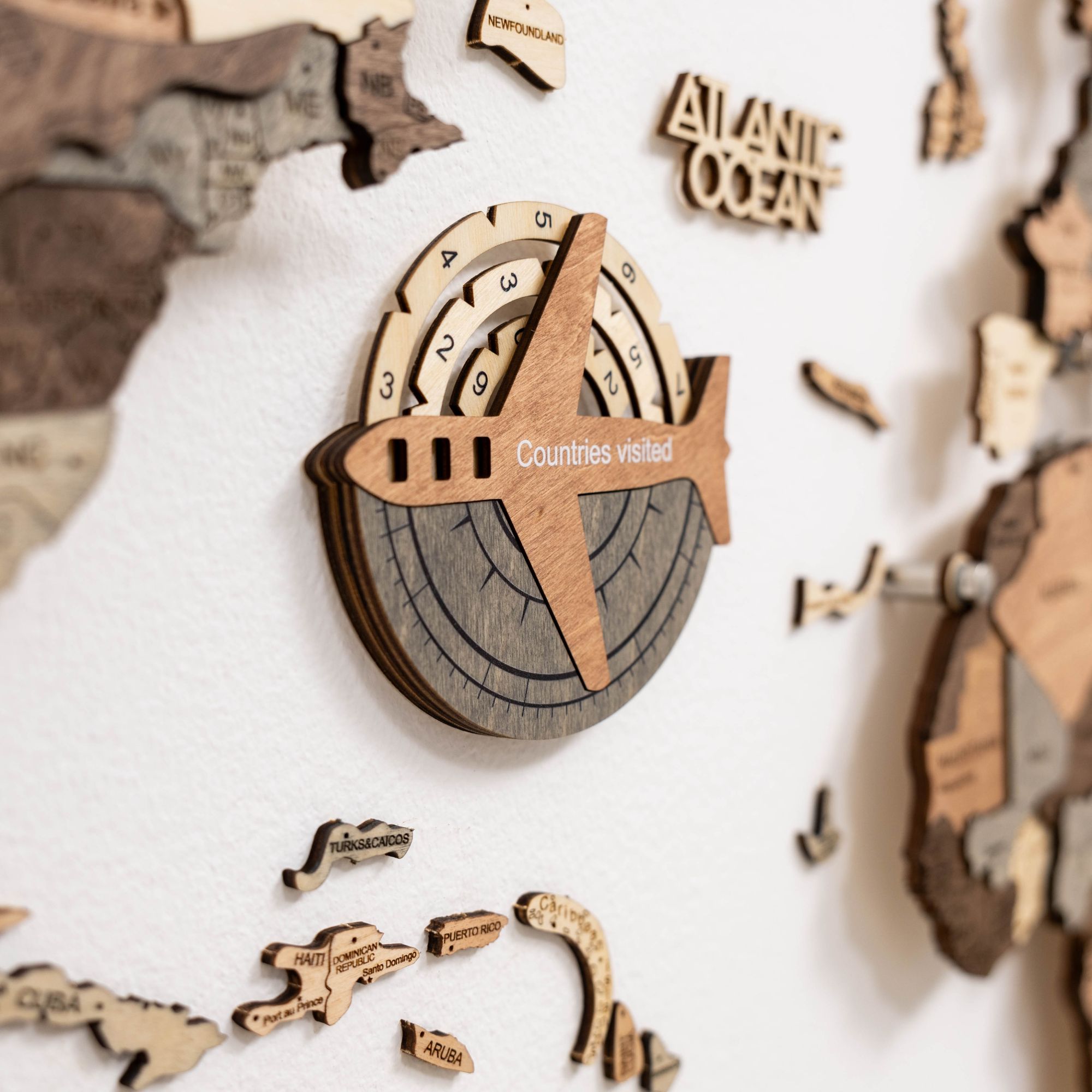 Mappa del Mondo in Legno 3D – Travel Tracker Smokey
