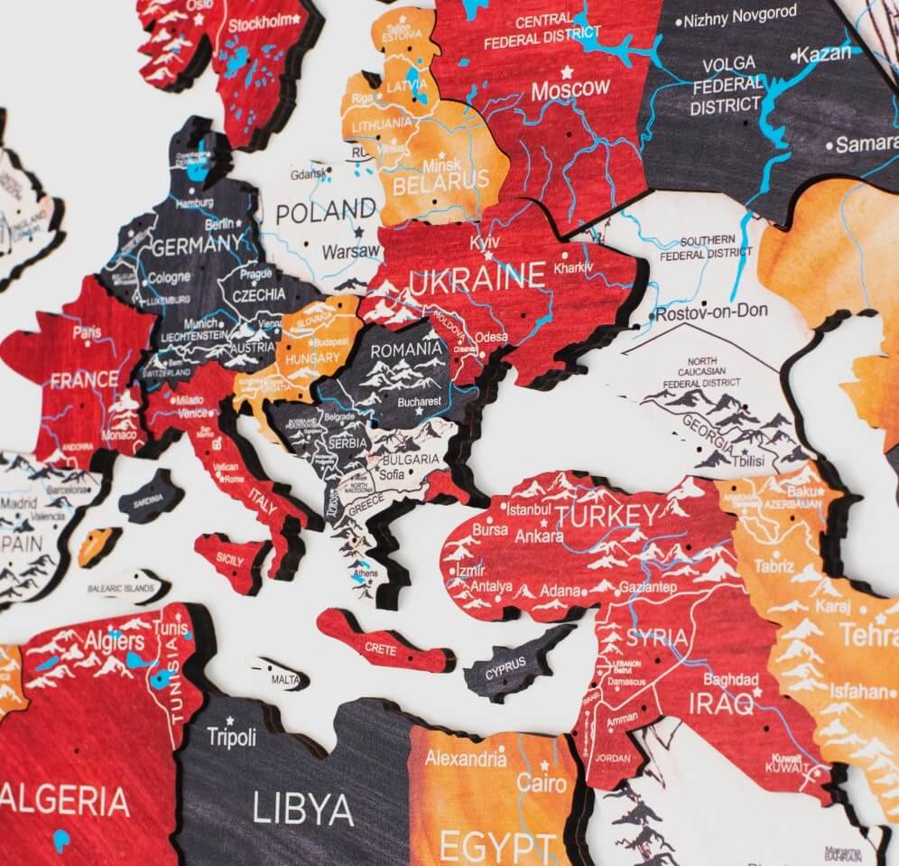 Mappa del mondo 3D in legno colore Onice su parete