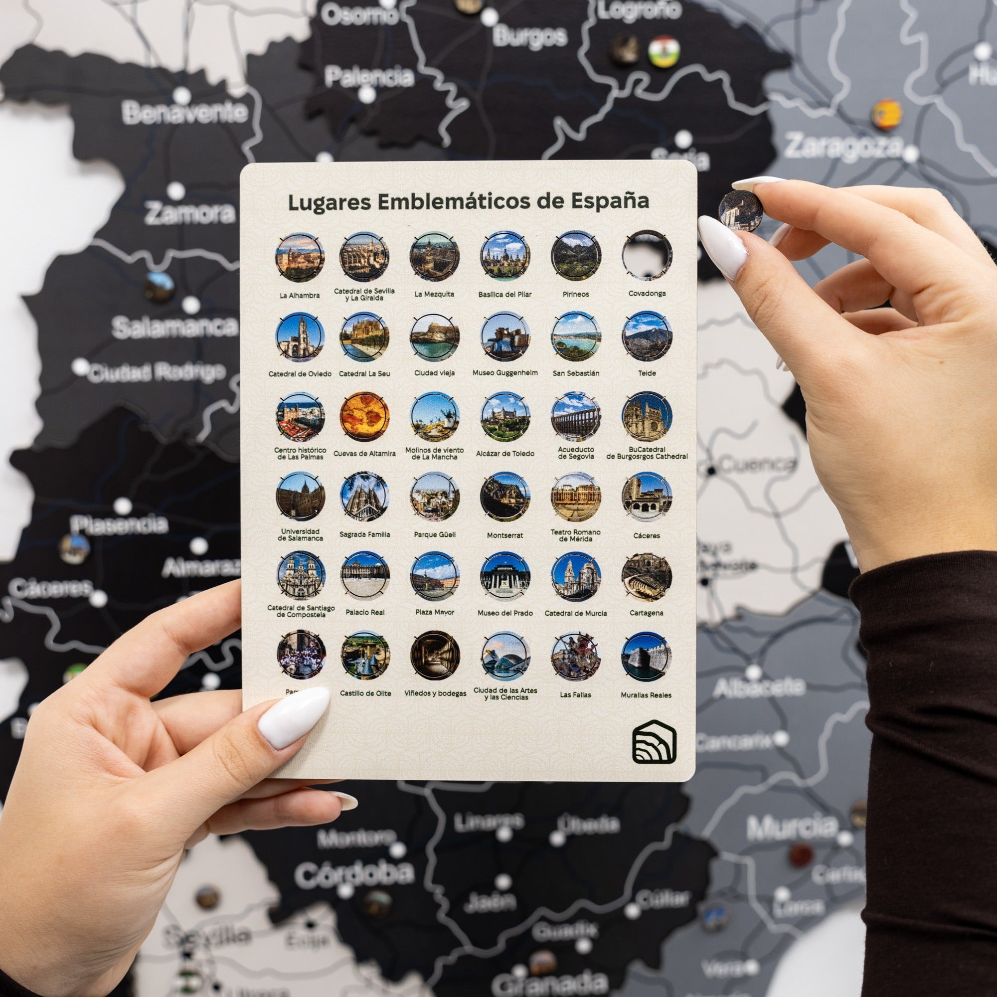 Mappa della Spagna in legno Nordik